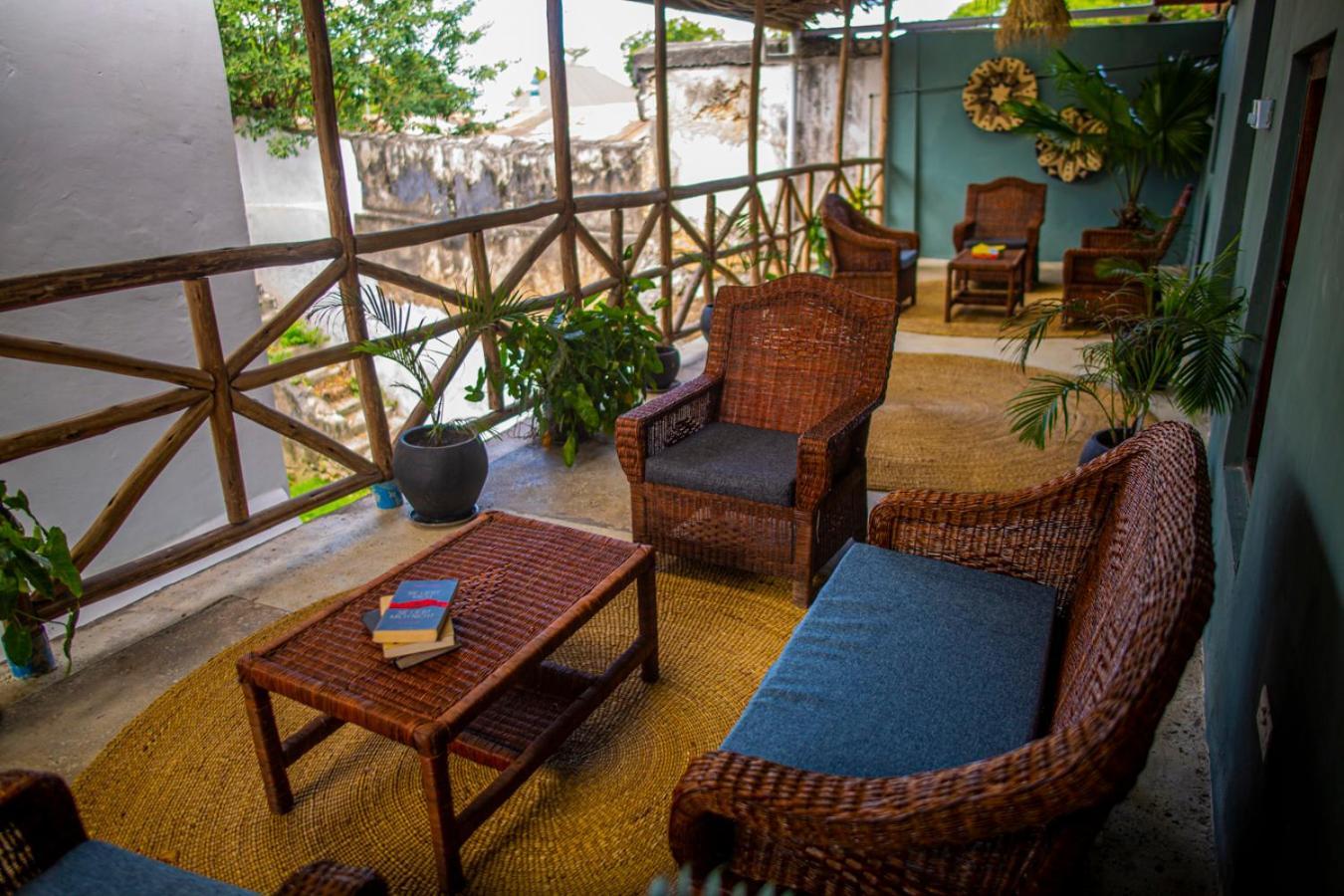 Hotel Firefly West Wing Bagamoyo Exterior foto